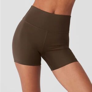 ALO YOGA 5” Airlift Energy High-Waisted Shorts - Espresso